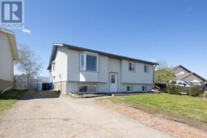 173 Oaks Crescent, Fort McMurray