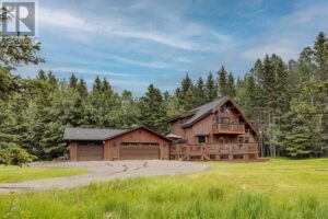 106 Mountain Lion Drive, Bragg Creek