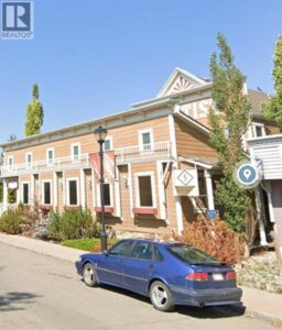 508 FIRST Street West, Cochrane