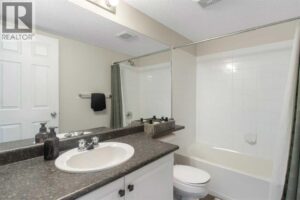 505 Railway Street West, Cochrane