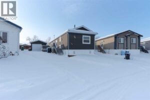 132 Grey Owl Place, Fort McMurray
