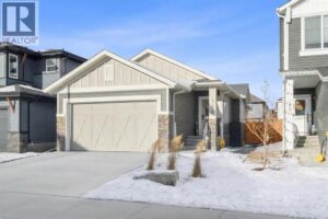 196 Emberside Hollow, Cochrane