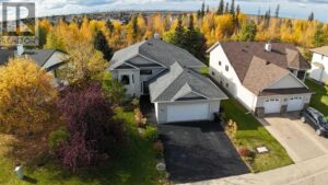 275 Woodward Lane, Fort McMurray