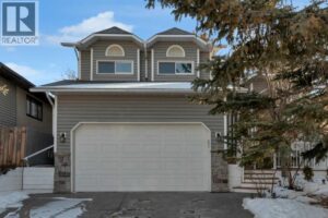 6 Castle Place North, Cochrane