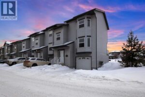 120 Warren Way, Fort McMurray