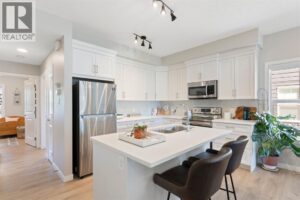 250 Fireside View, Cochrane