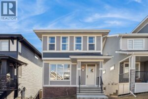 22 Precedence Glen, Cochrane