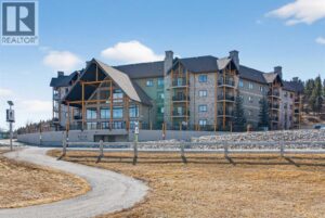 77 George Fox Trail, Cochrane