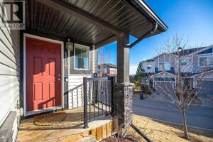 108 Jumping Pound Common, Cochrane