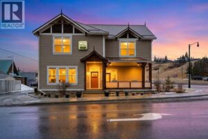 115 Fifth Avenue West, Cochrane