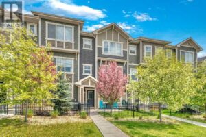 204 Sundown Road, Cochrane