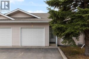 604 Griffin Road West, Cochrane