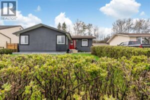 18 Moberly Crescent, Fort McMurray