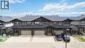 208 SPARROWHAWK Drive, Fort McMurray