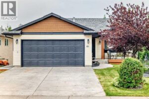 61 West Edge Road, Cochrane