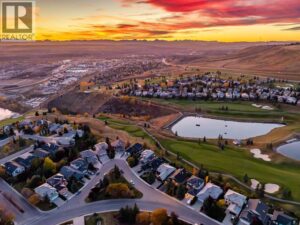 118 Gleneagles View, Cochrane